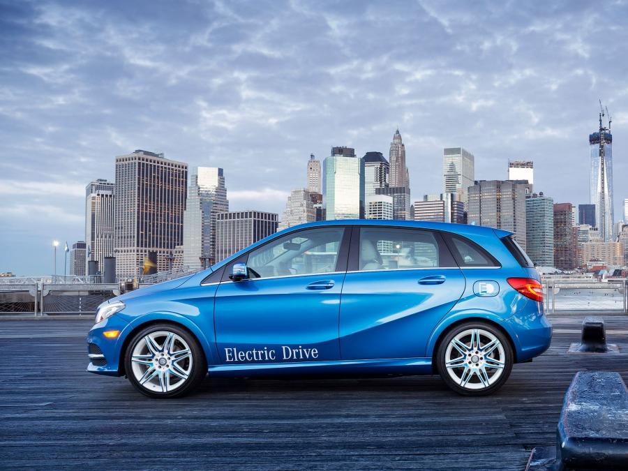  Mercedes-Benz B-Class Electric Drive 2014 года  (US) (фото 49 из 59)